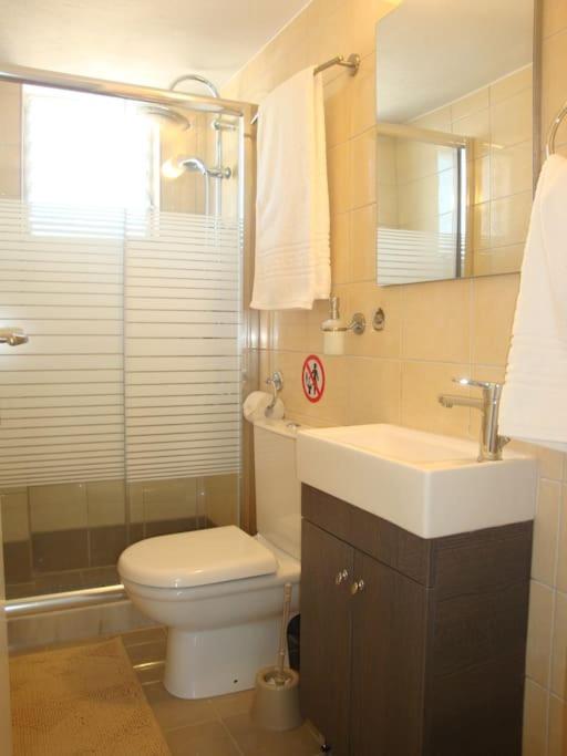 Centre Penthouse With Seaview Lägenhet Heraklion Exteriör bild