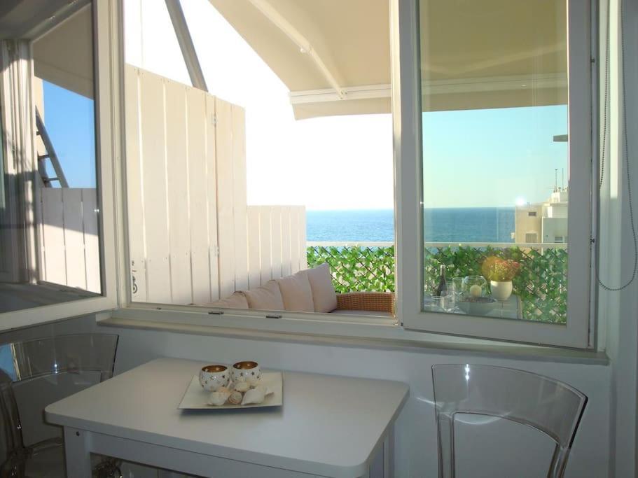 Centre Penthouse With Seaview Lägenhet Heraklion Exteriör bild