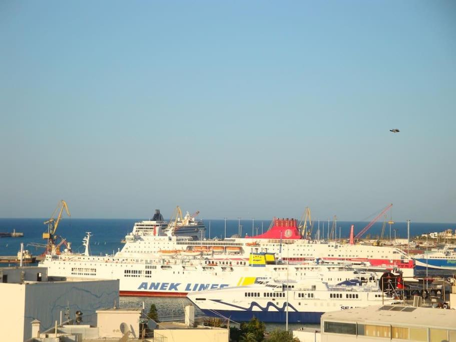 Centre Penthouse With Seaview Lägenhet Heraklion Exteriör bild