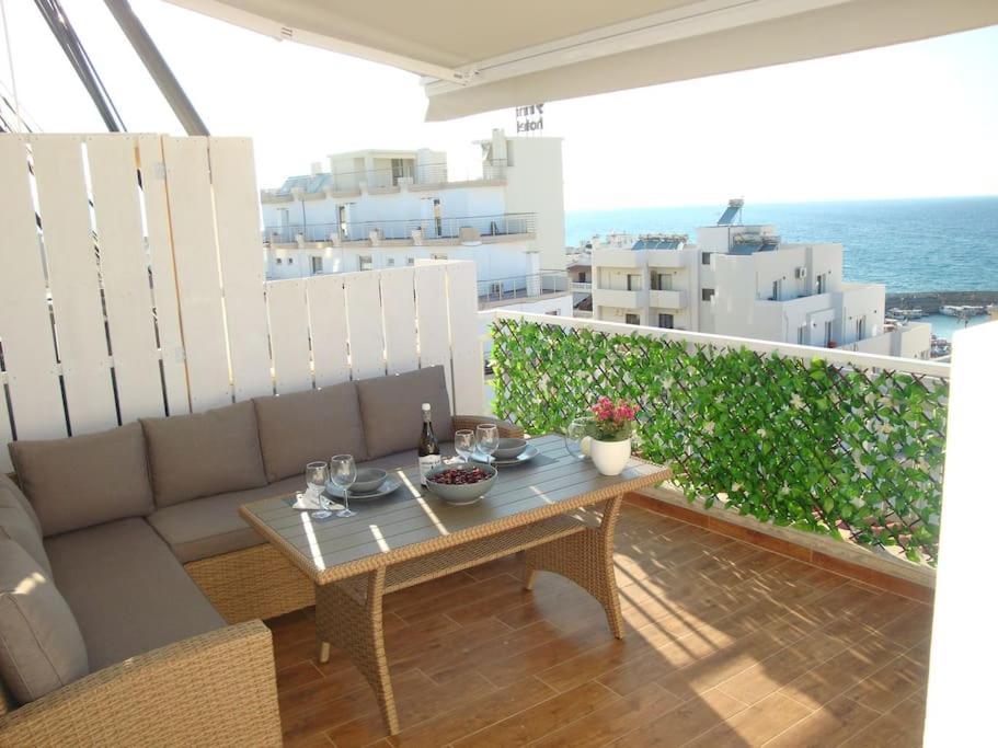 Centre Penthouse With Seaview Lägenhet Heraklion Exteriör bild